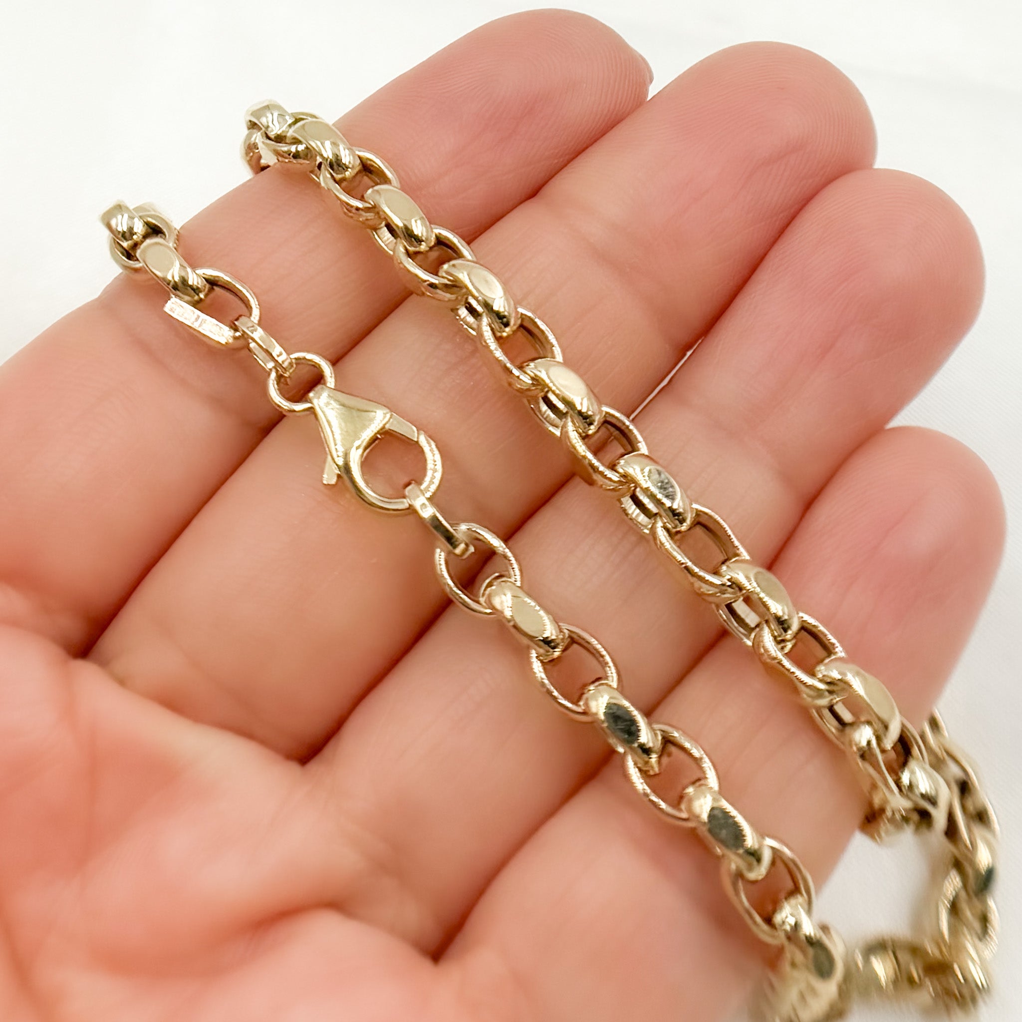 568A/137/G. 14K Solid Hollow Gold Cable Link Chain