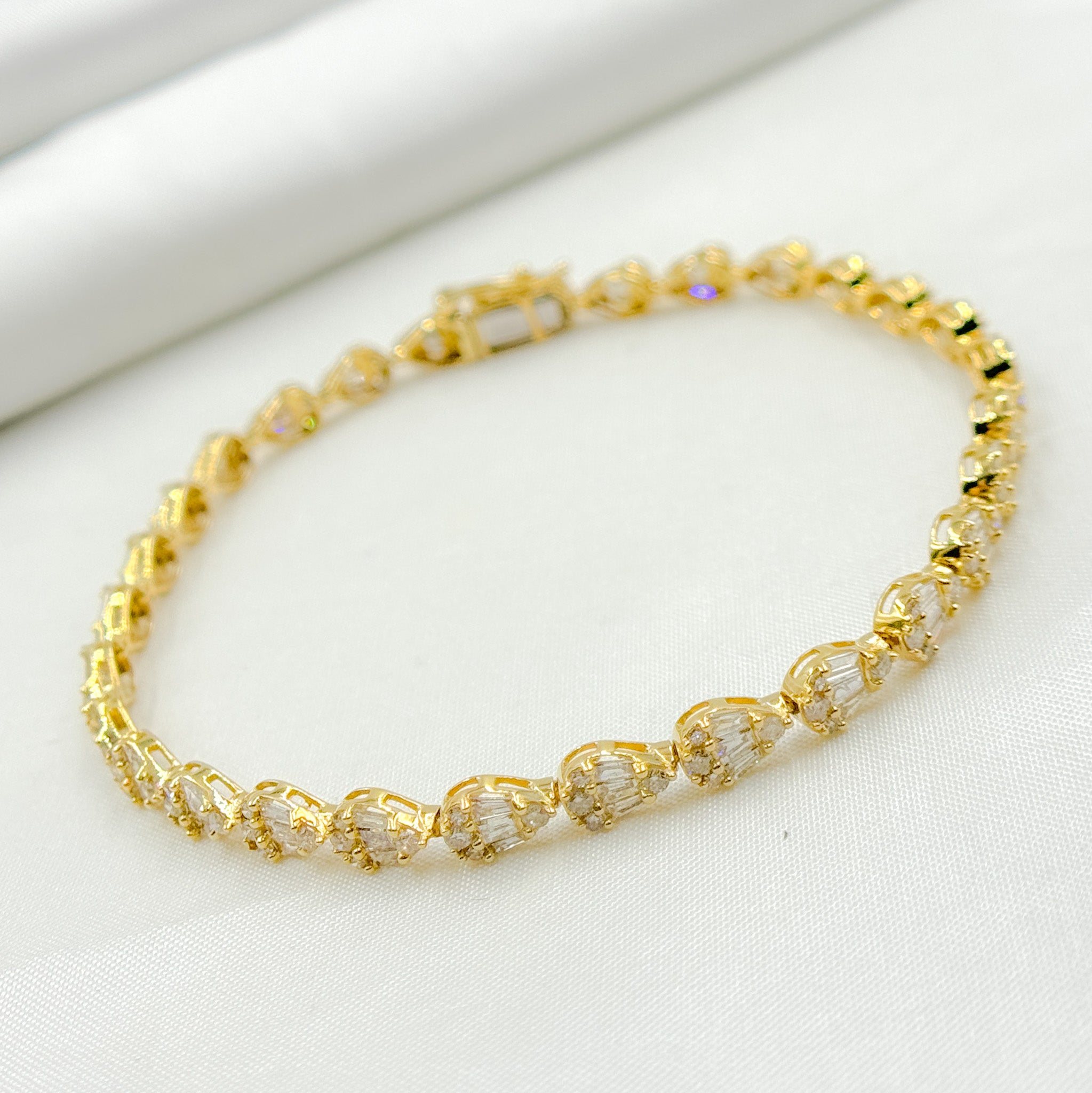 14k Solid Gold Diamond Drop Bracelet