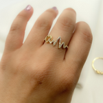 Load image into Gallery viewer, 14K Solid Gold Heart Beat Diamond Ring.