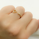 Load image into Gallery viewer, 14K Solid Gold With Diamonds Ring.