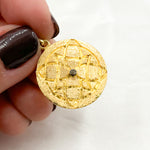 Load image into Gallery viewer, Diamond Sterling Silver Round Engraved Pendant