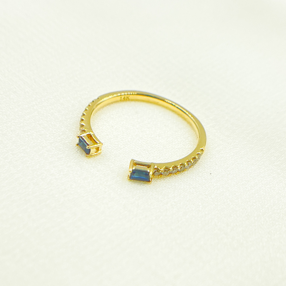 14K Solid Gold Diamond & Blue Sapphire Ring
