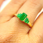Load image into Gallery viewer, 14K Solid Yellow Gold Emerald Cluster Ring.