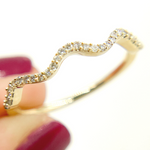Load image into Gallery viewer, 14K Gold Diamond Ring. GDR05