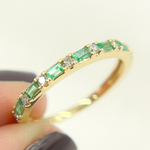 Load image into Gallery viewer, 14K Solid Yellow Gold Diamond and Emerald Band Ring