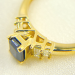 Load image into Gallery viewer, 14K Solid Yellow Gold Diamond and Blue Sapphire Cluster Ring.