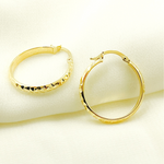 Load image into Gallery viewer, GER59. 14K Gold Diamond Cut Hoop Earrings