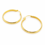 Load image into Gallery viewer, GER76. 14K Gold Diamond Cut Hollow Hoop Earrings