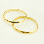 Load image into Gallery viewer, 14K Solid Gold Hammered Ring