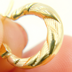 Load image into Gallery viewer, GER134. 14K Gold Twisted Hollow Hoop Earrings