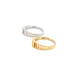 Load image into Gallery viewer, 14K Solid Gold Baguette Statement Diamond Ring.