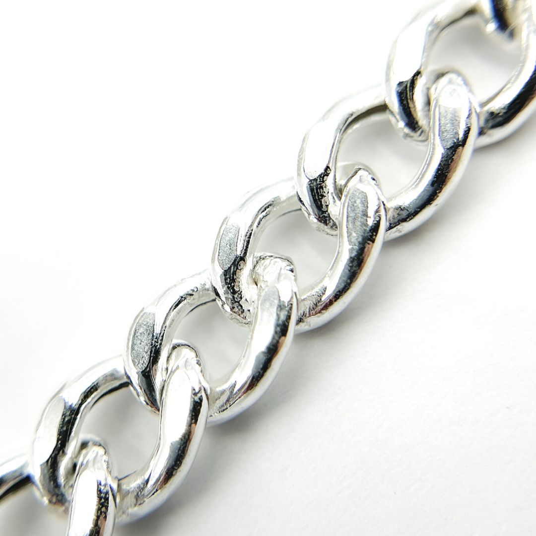 V46SS. Sterling Silver Hollow Curb Link Chain