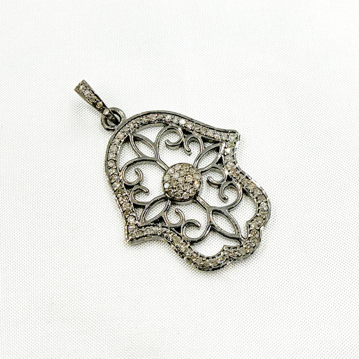 DP295. Diamond & Sterling Silver Hamsa Pendant
