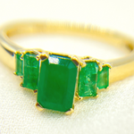 Load image into Gallery viewer, 14K Solid Yellow Gold Emerald Cluster Ring.