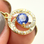 Load image into Gallery viewer, 14K Solid Gold Diamond Circle Charm. GDP129