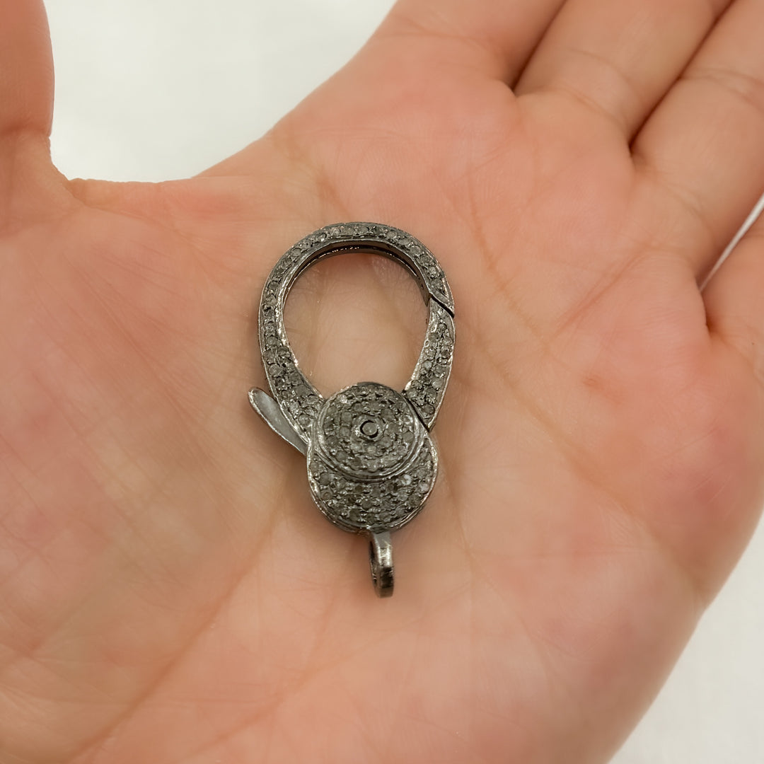 DC613. Diamond & Sterling Silver Pear Shape Trigger Clasp