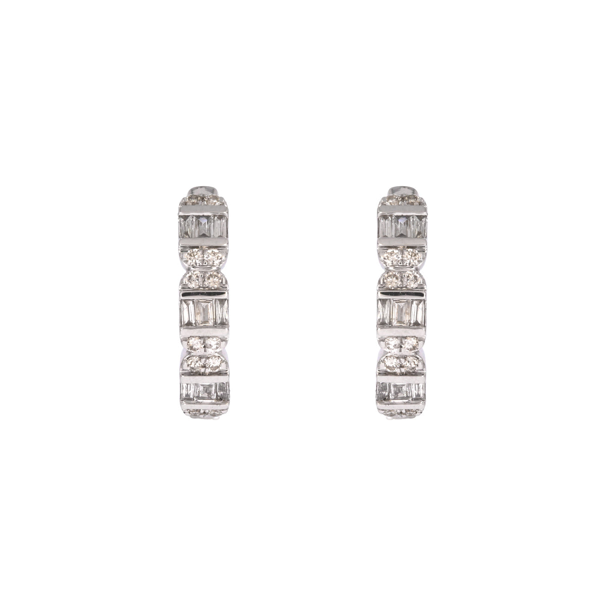 EHD57621. 14k Solid Gold Diamond Hoop Earrings