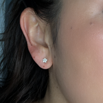 Load image into Gallery viewer, ER115283. 14k Solid Gold Diamond Flower Studs