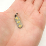 Load image into Gallery viewer, Silver Oval Star Pendant