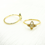 Load image into Gallery viewer, 14K Solid Gold Diamond Flower Ring.