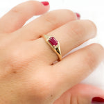 Load image into Gallery viewer, 14K Solid Gold Gemstone Ring.