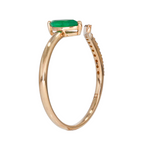 Load image into Gallery viewer, CR96475EM7X3.5. 14K Solid Gold Diamond and Leaf Emerald Ring