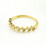 Load image into Gallery viewer, 14K Solid Gold Diamond Ring.