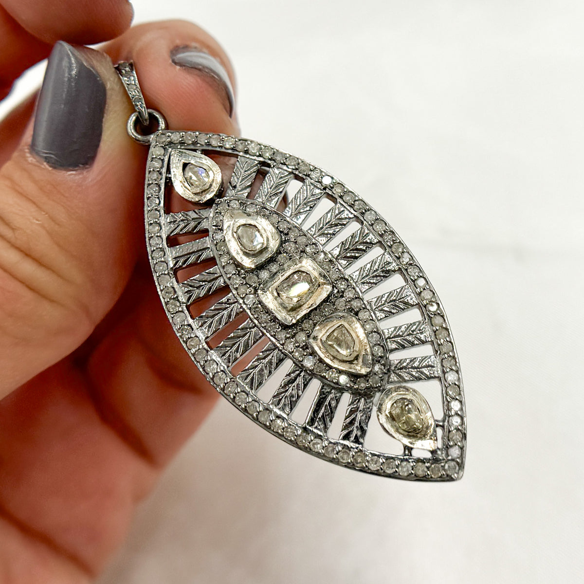 DP204. Diamond Sterling Silver Leaf Shape Pendant with Polki Diamond