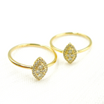 Load image into Gallery viewer, 14K Solid Gold Diamond Ring.