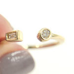 Load image into Gallery viewer, 14K Solid Gold Diamond Ring.