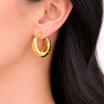 Load image into Gallery viewer, GER147. 14K Gold Chunky Flower Engraved Hollow Hoop