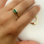 Load image into Gallery viewer, 14K Solid Gold Emerald Ring.