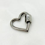 Load image into Gallery viewer, DC1003. Sterling Silver Heart Screw Clasp