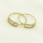 Load image into Gallery viewer, 14K Solid Gold Diamond Ring.