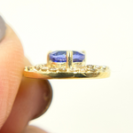 Load image into Gallery viewer, 14K Solid Gold Diamond Circle Charm. GDP129