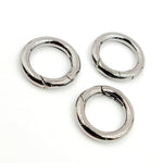 Load image into Gallery viewer, Black Rhodium Sterling Silver Round Clasp