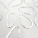 Load image into Gallery viewer, 35MM White Sterling Silver Brushed Drop Connector