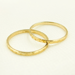Load image into Gallery viewer, 14K Solid Gold Texture Ring