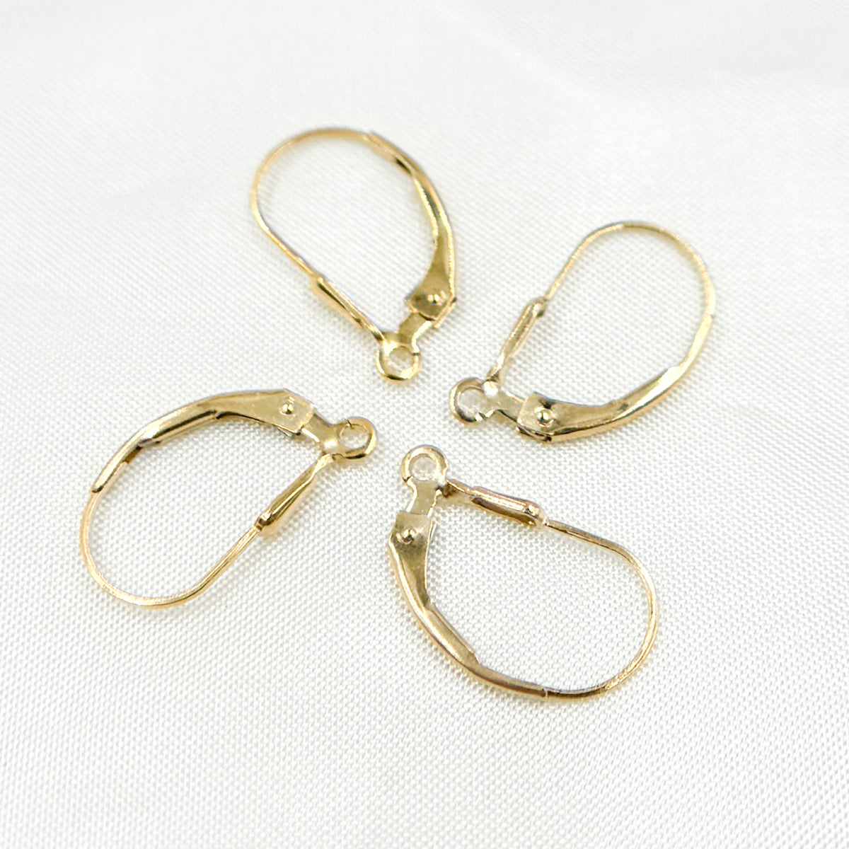 4007080GF. Gold Filled Drop Leverback with Ring