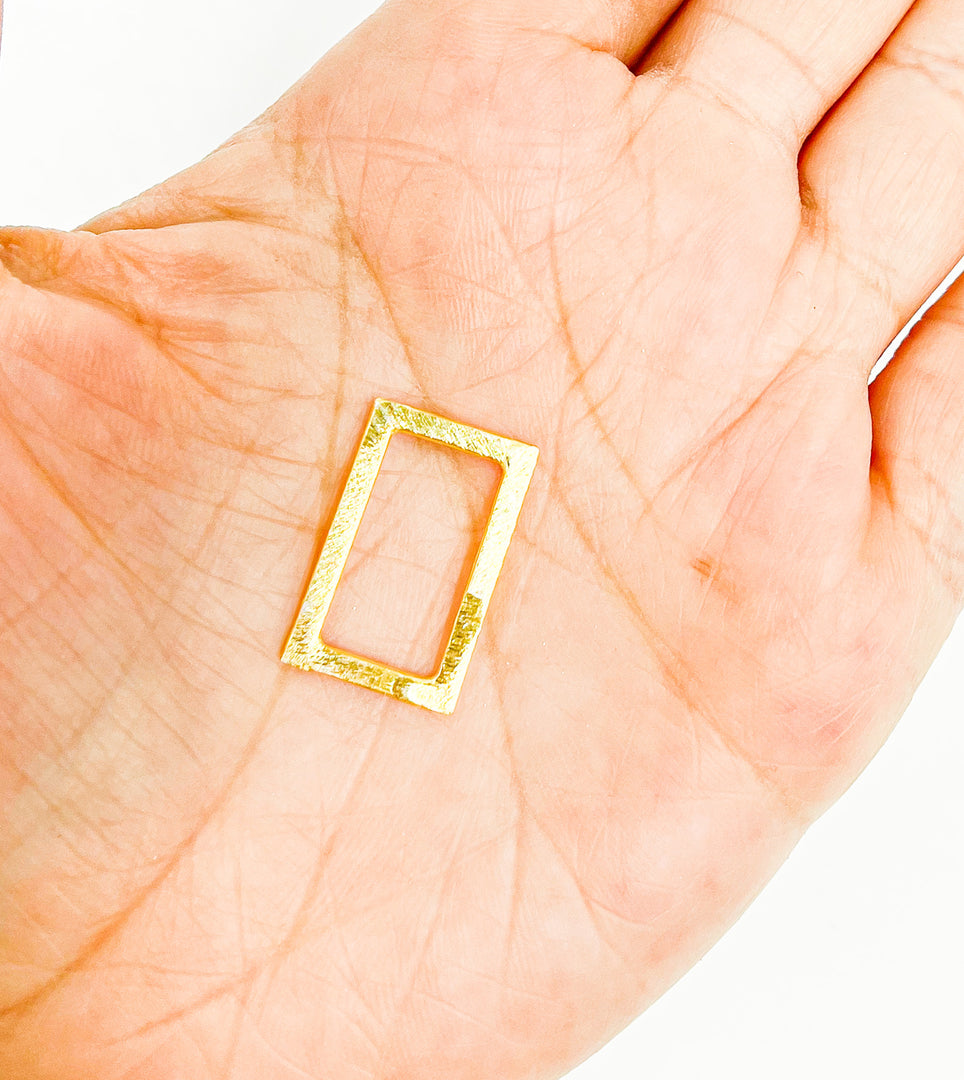 Gold Plated 925 Sterling Silver Rectangular Shape. RS3