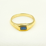 Load image into Gallery viewer, 14K Solid Gold Blue Sapphire Ring.