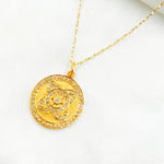 Load image into Gallery viewer, 14K Solid Gold Diamonds Circle Flower Charm. GDP97