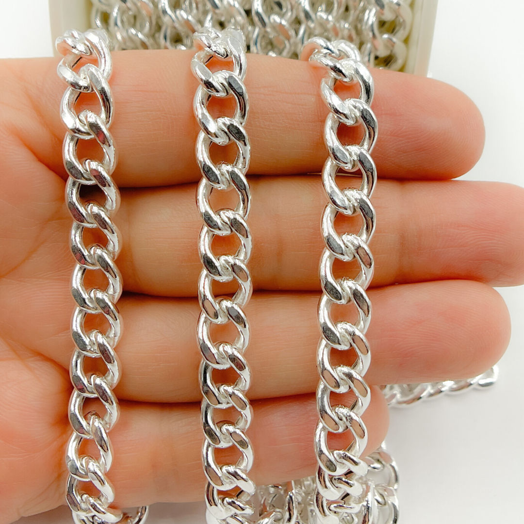 V46SS. Sterling Silver Hollow Curb Link Chain