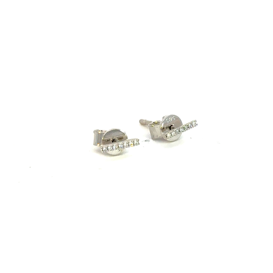ER412734. 14K Solid Gold Diamond Bar Studs Earrings