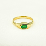 Load image into Gallery viewer, 14K Solid Gold Emerald Ring.