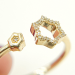 Load image into Gallery viewer, 14K Solid Gold Diamond Ring.
