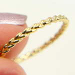Load image into Gallery viewer, 14K Solid Gold Braid Ring. ZGG676