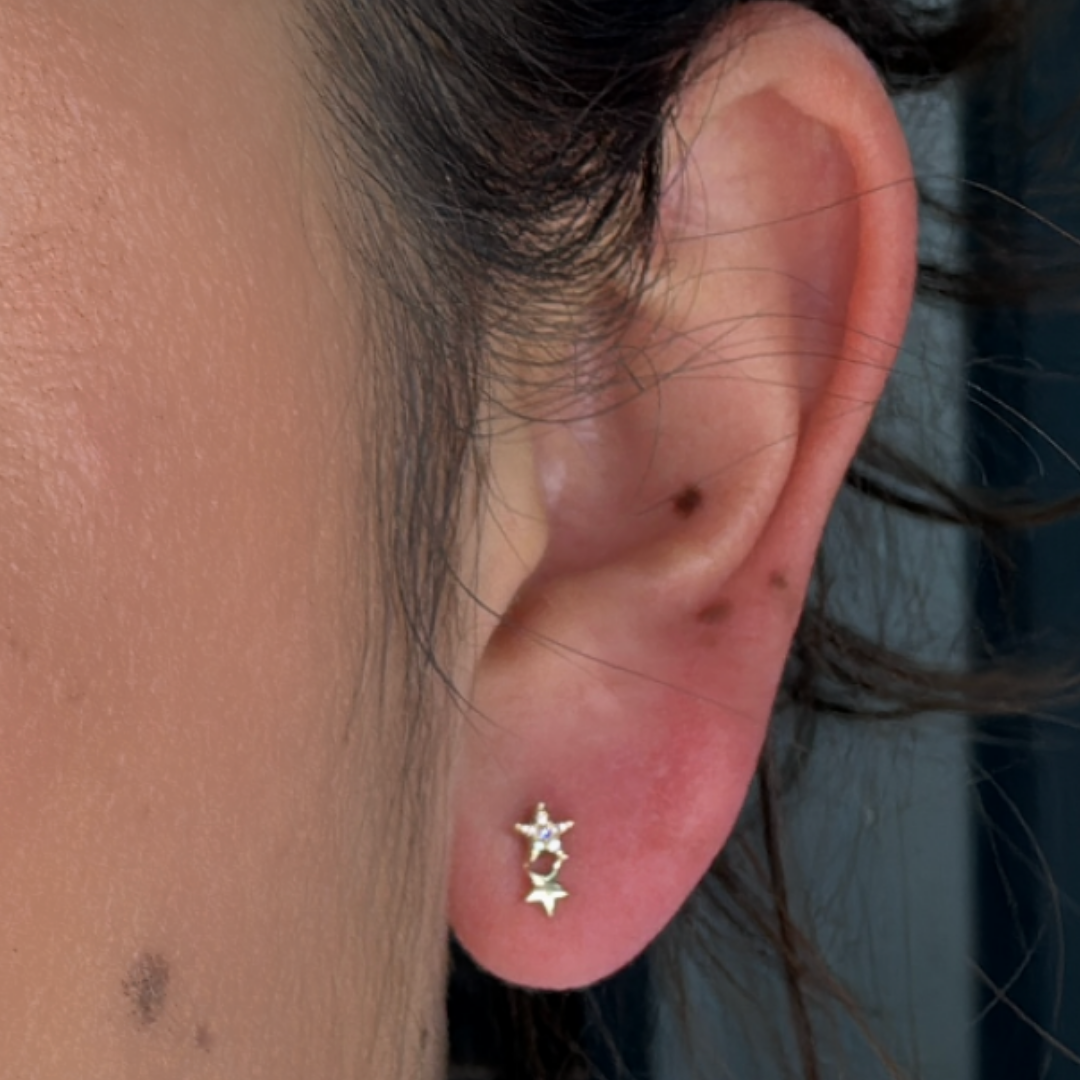14k Solid Gold Diamond Stars Stud Earrings. ER415221Y