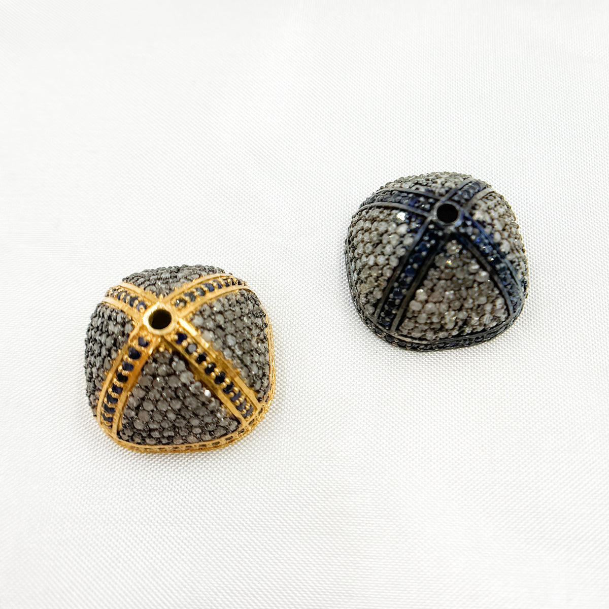 DC751. Diamond & Sterling Silver Bead Cap.