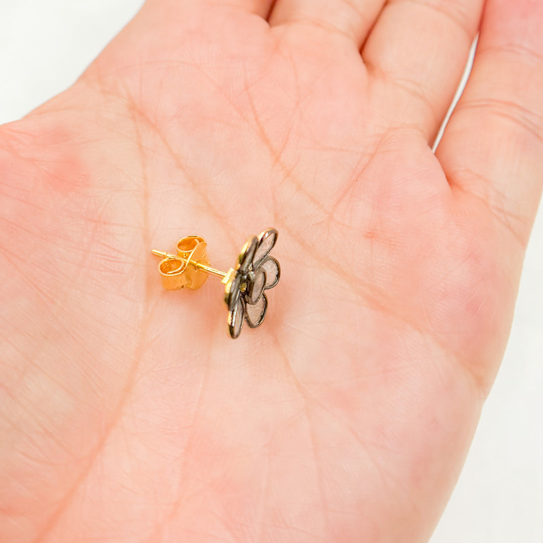 DE030. Diamond Silver Flower Studs